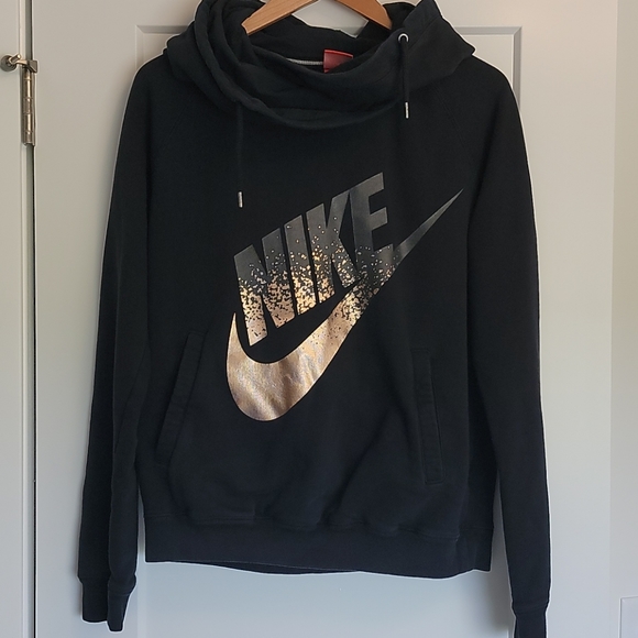 Nike Sweatshirt - Picture 1 of 5